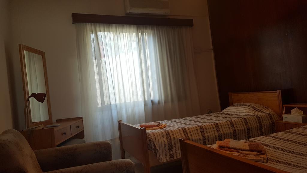 Chariandry Court Apartment Pissouri Exterior photo